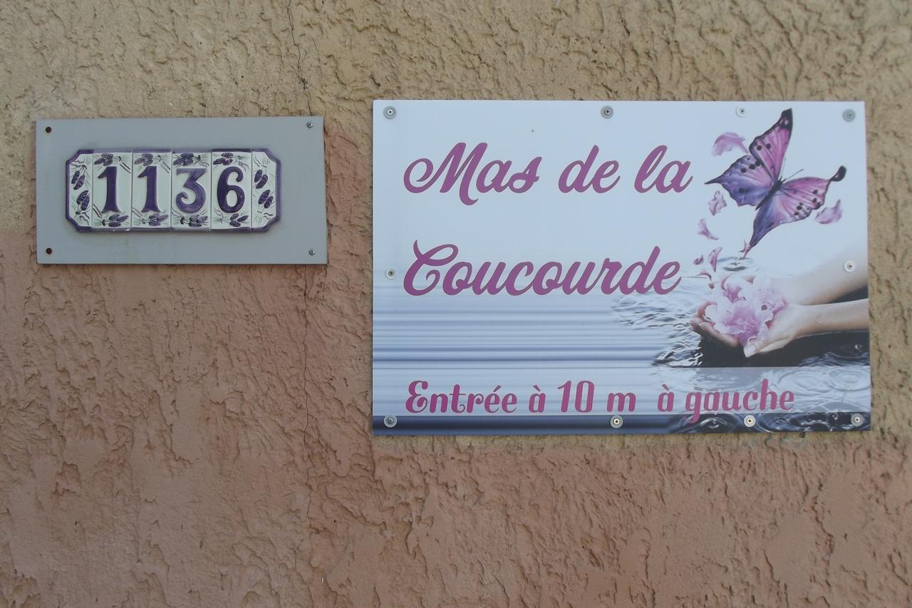 Mas De La Coucourde Bed & Breakfast Paluds de Noves Luaran gambar